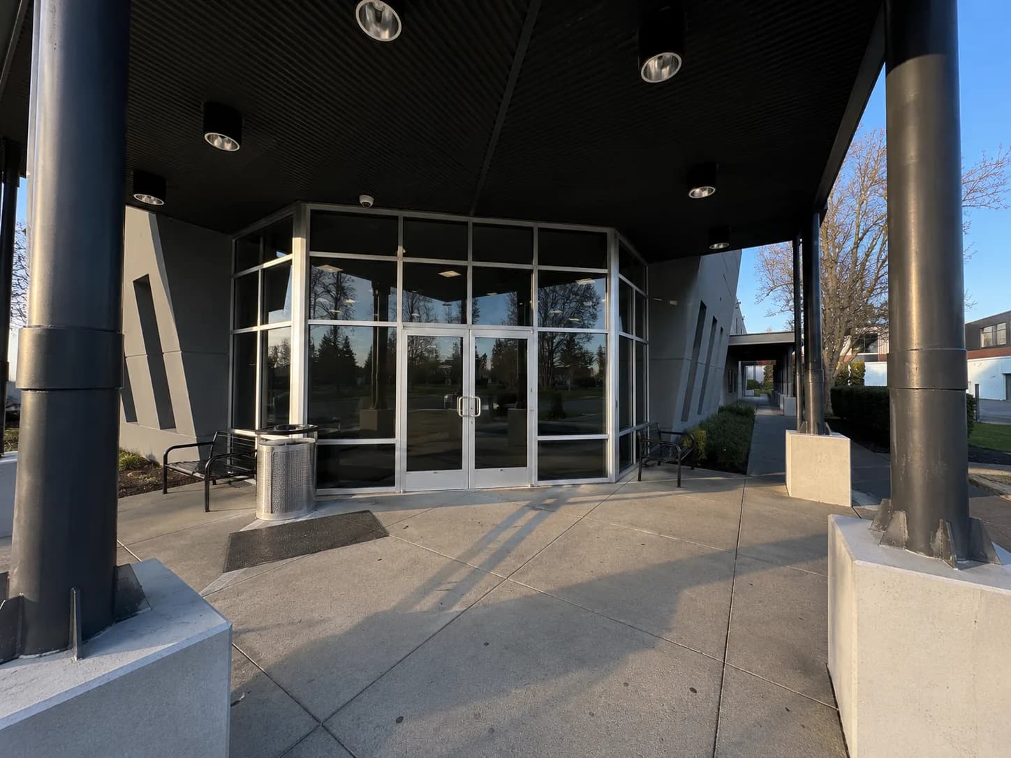 Nike Employee Store entrance before Seahawks window graphics were installed